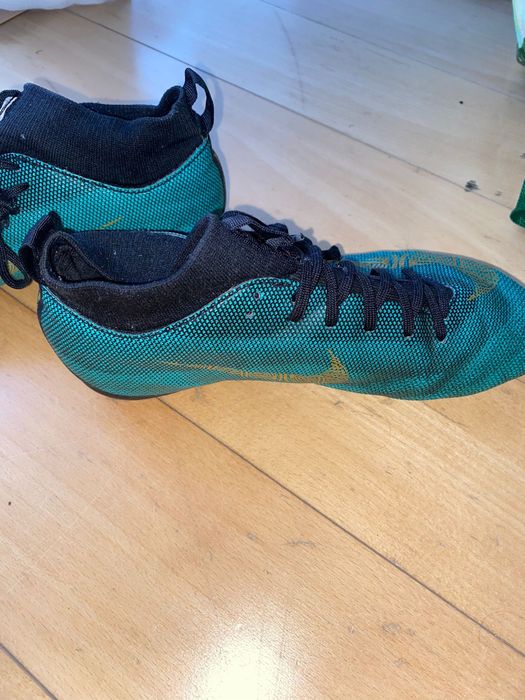 Chuteiras Nike metcurial CR7