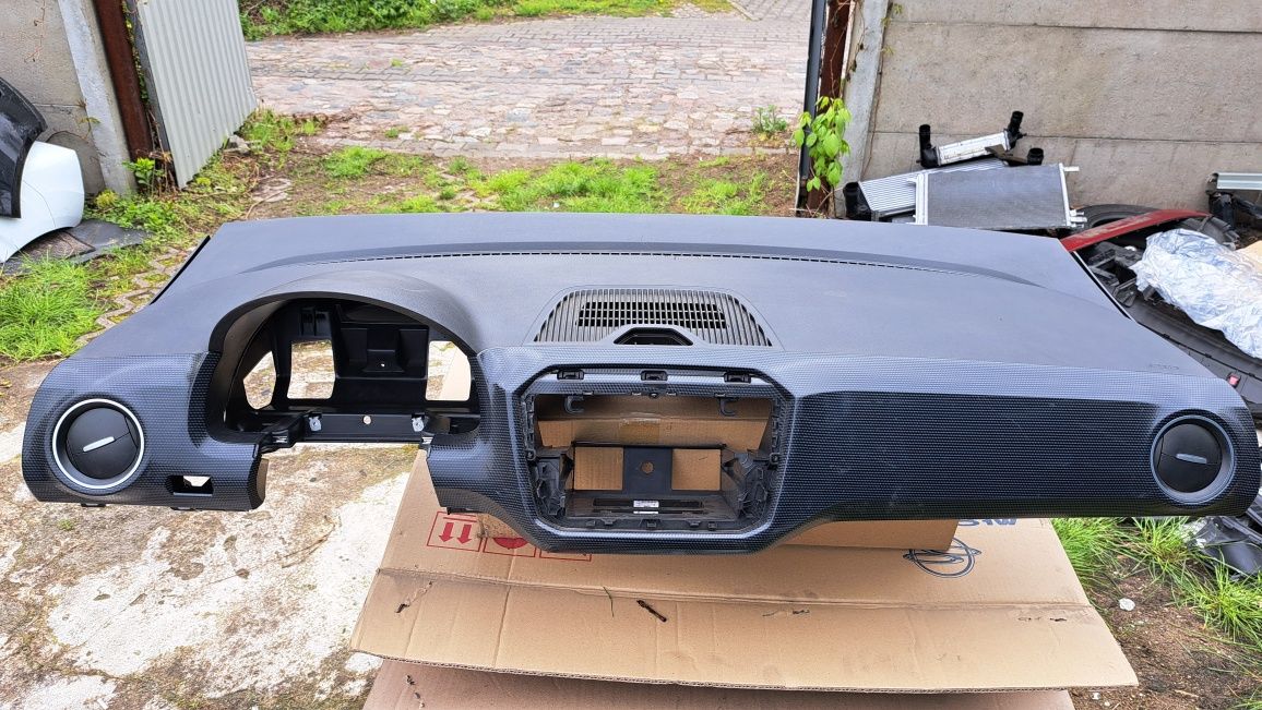 Deska rozdzielcza kokpit VW UP