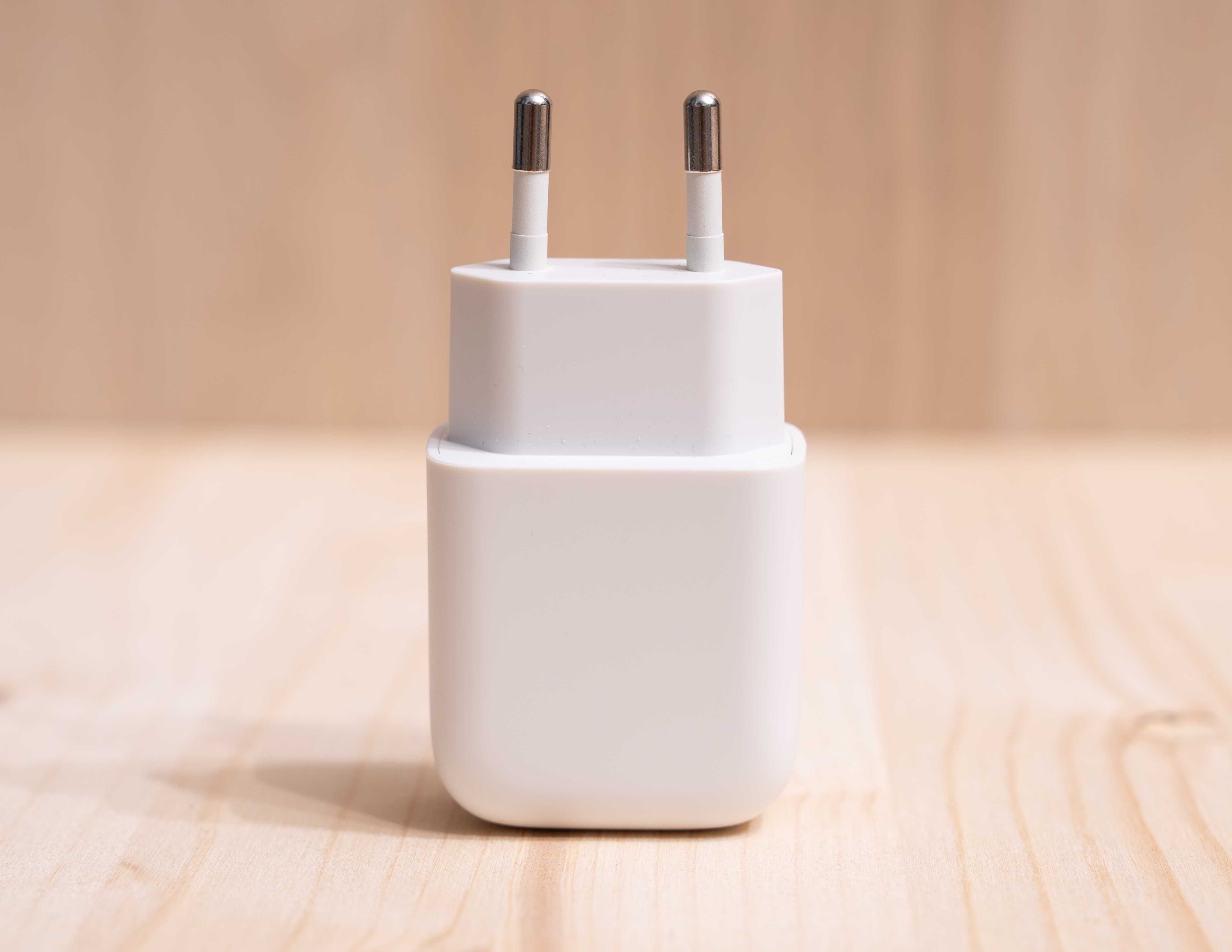 Ładowarka sieciowa USB C 10 W 2 A 5 V