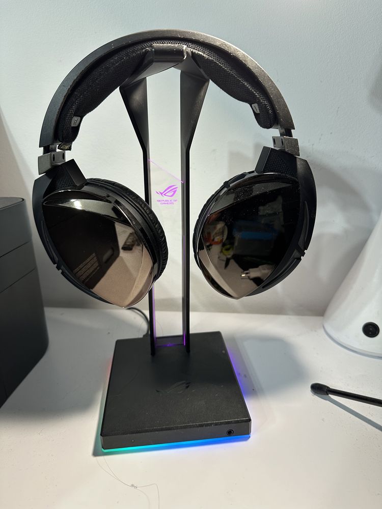 Słuchawki ASUS ROG strix fusion 700 bt ze stojakiem Asus rog