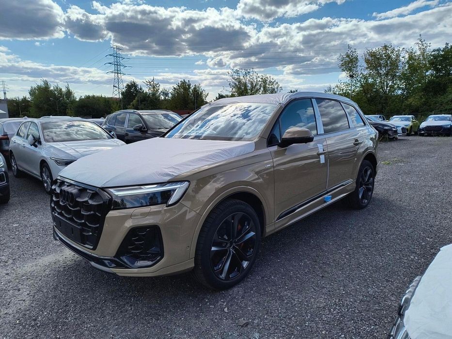 Audi Q7 Audi Q7 55 TFSIe Quattro S Line: Innovation; Hak; Panorama; VAT 23%