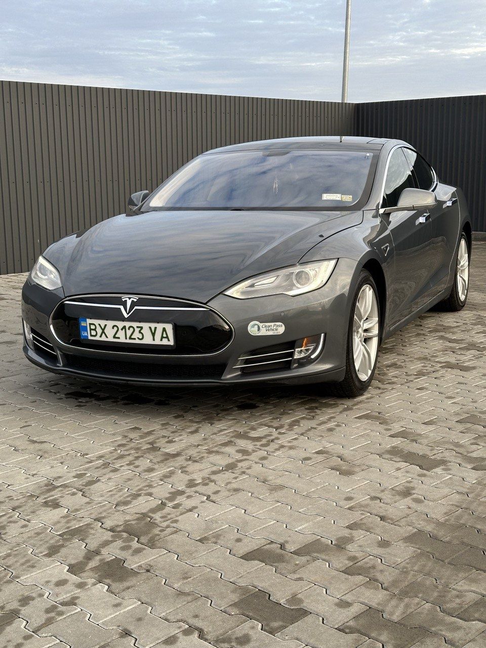 Продам Продам Tesla Model S 85 кіловат
Авто приїхало з Америки без ДТП