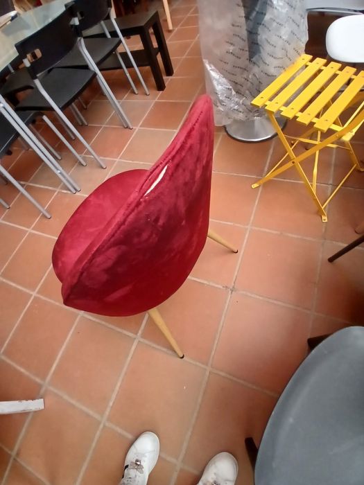 Cadeiras modernas varias