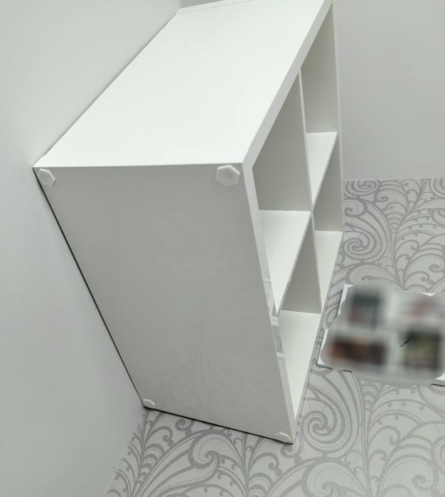 regał KALLAX biały.