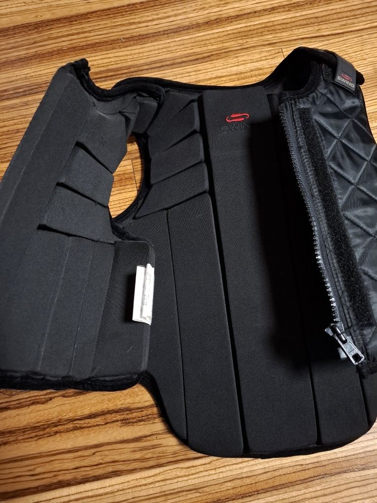 Kamizelka ochronna na konie Swing Guard P11 flexible