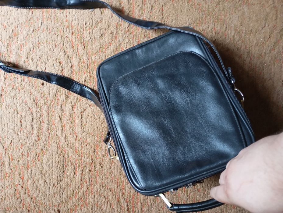 Сумка мужская кожаная барсетка 28*23*8см Италия