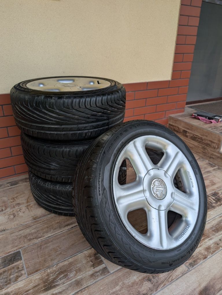 Koła Opony UNIROYAL + Felgi MOMO 4x114,3 16 205/50