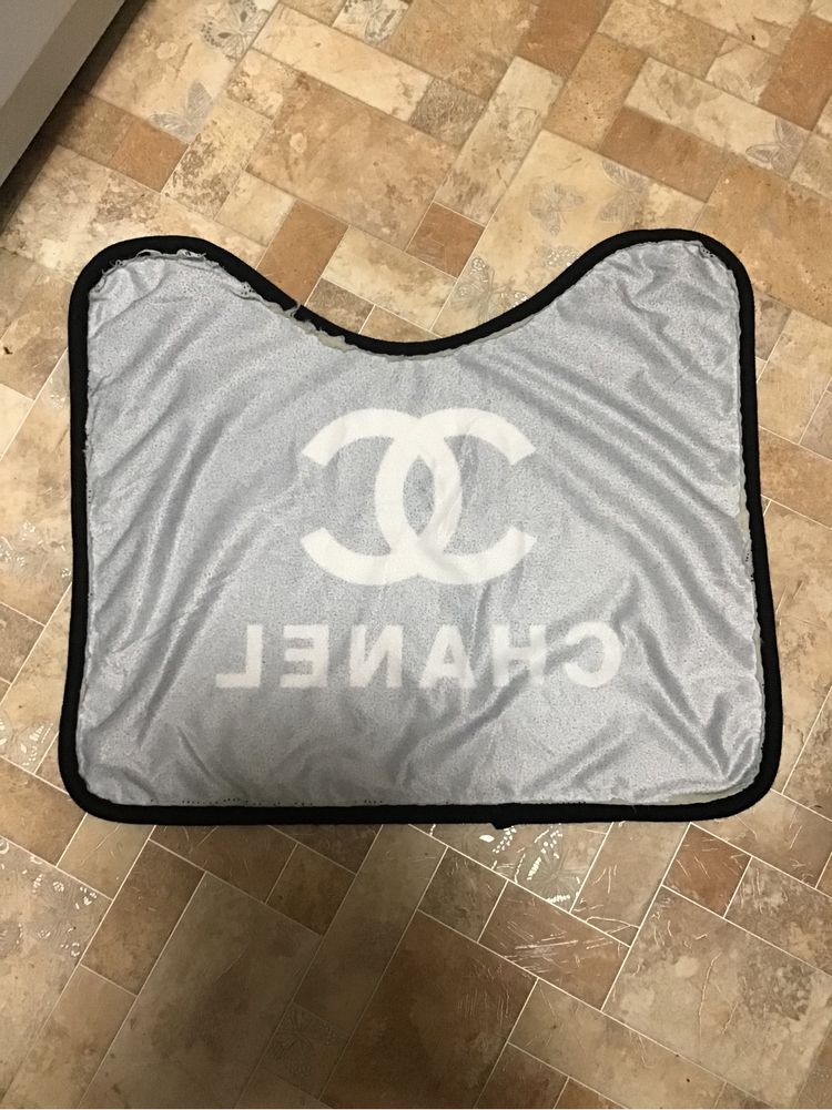 Коврик в туалет унітаз шанель chanel