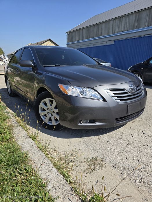 Продам Тойота камрі 40 гібрид
