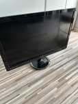 Monitor 24’’ działający-sprawny