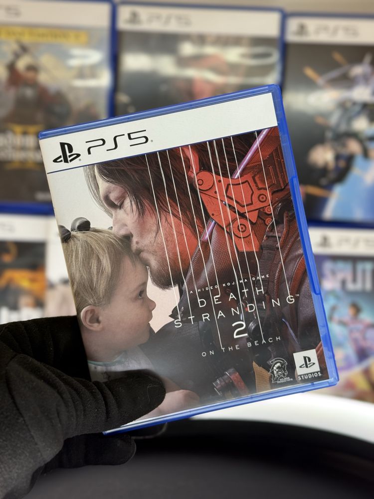 Ігри Stellar Blade та Death Stranding для PS5