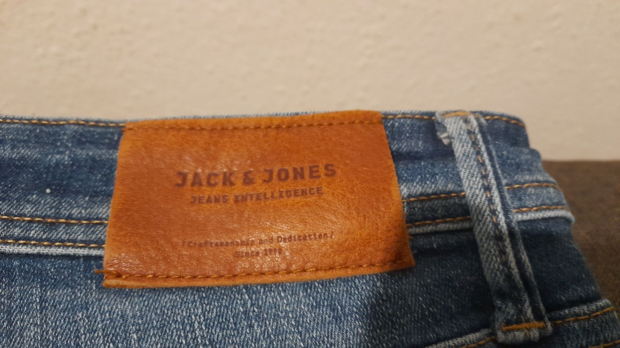 Jack&Jones jeansy  slim rozm 33