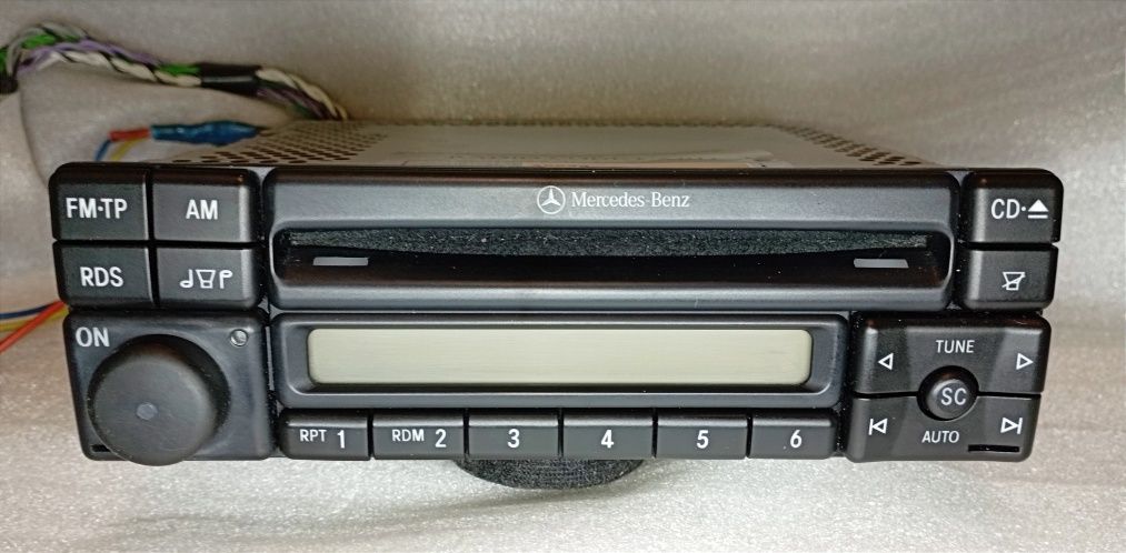 Mercedes Benz Radio CD MF2297 Alpine Japan RDS W124 W140 W126 W201...