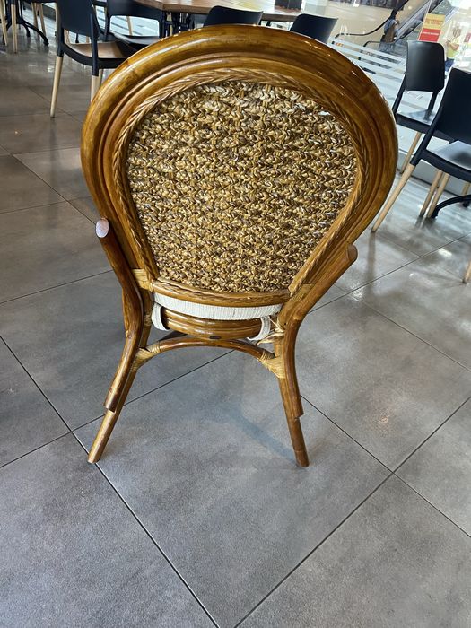 Продам стула.