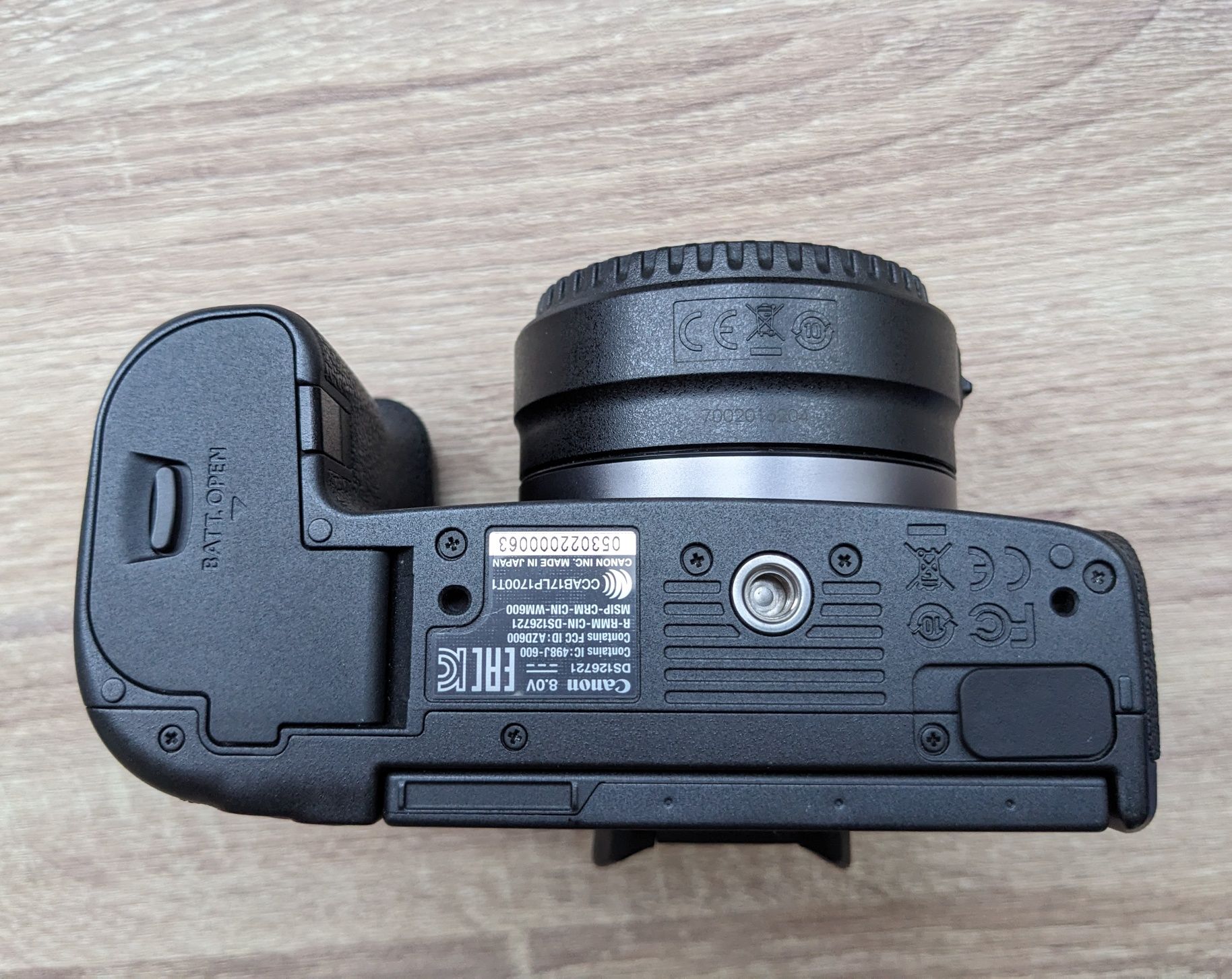 Фотоапарат Canon EOS R body + Mount Adapter EF-EOS – Ідеал, як новий