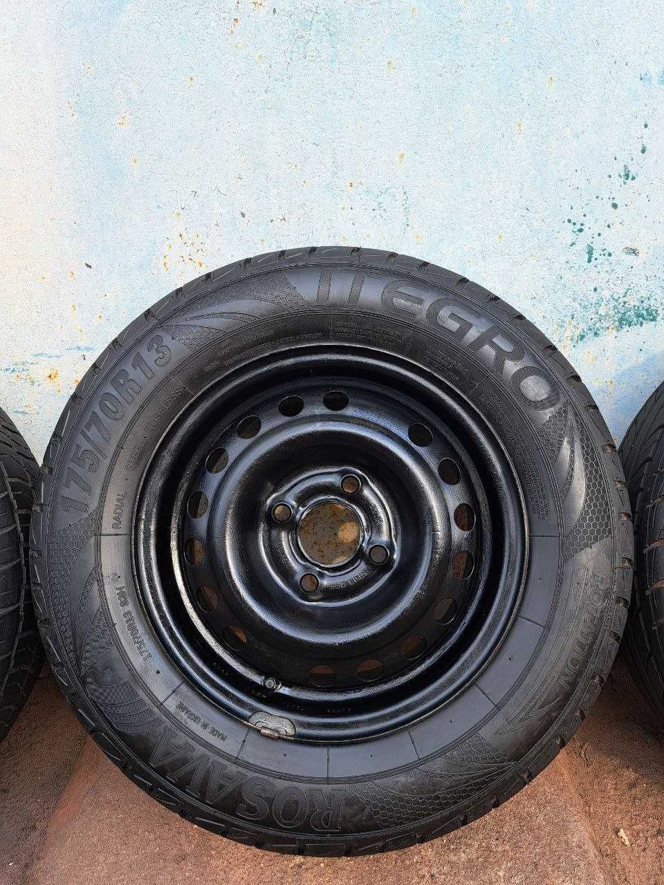 Диски с резиною 175\70 R13