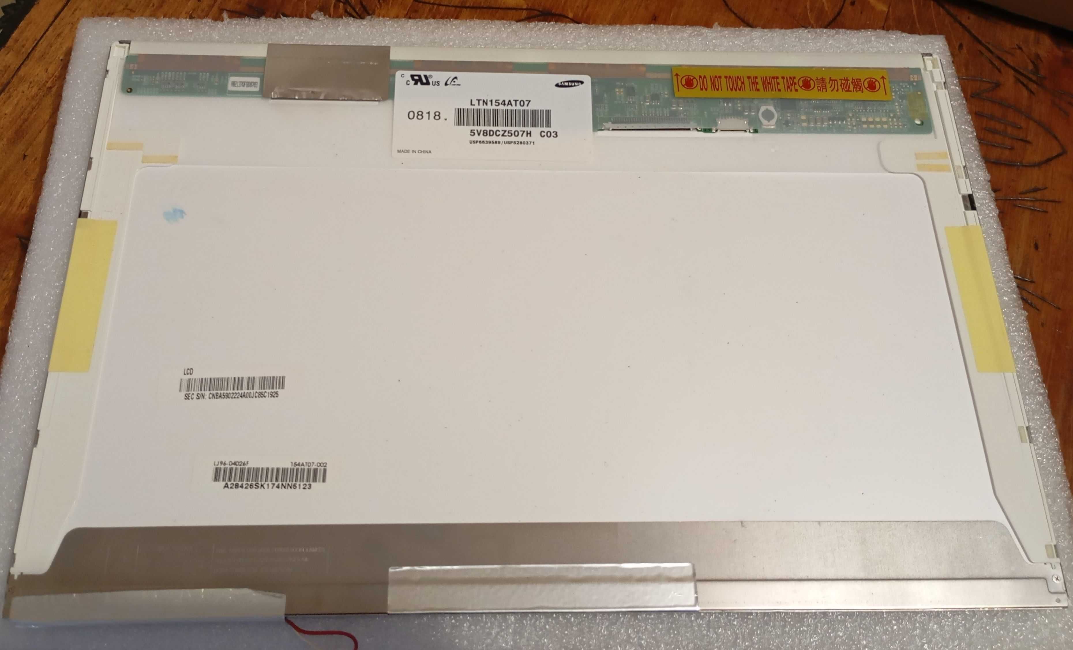 Матриці 15.4", 17" - LTN154AT07, LP171WU3 (TL)(A1)