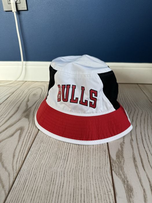 Панамка New Era Chicago buls  - розмір S