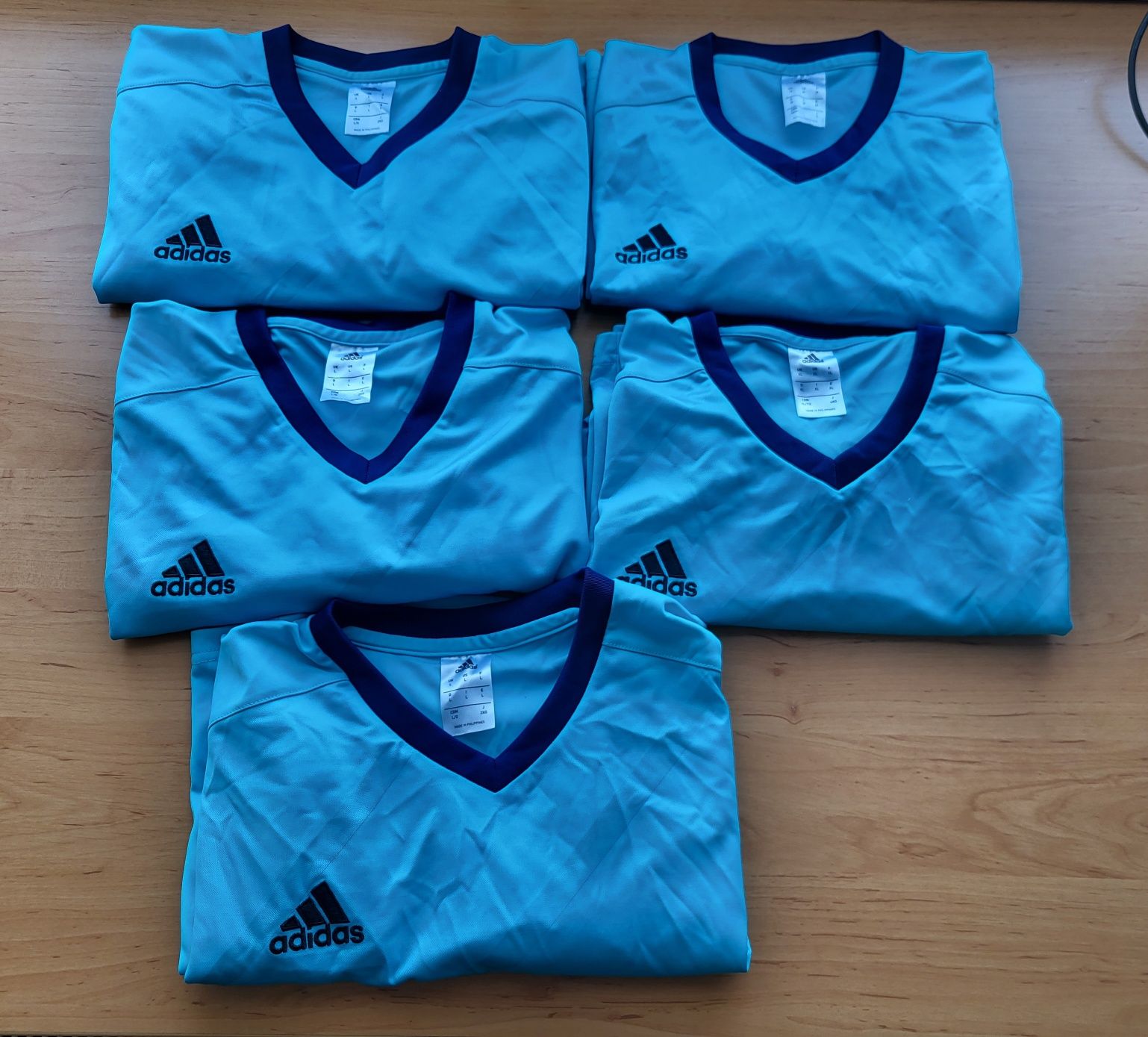 Koszulka Adidas sztuka 25 zł