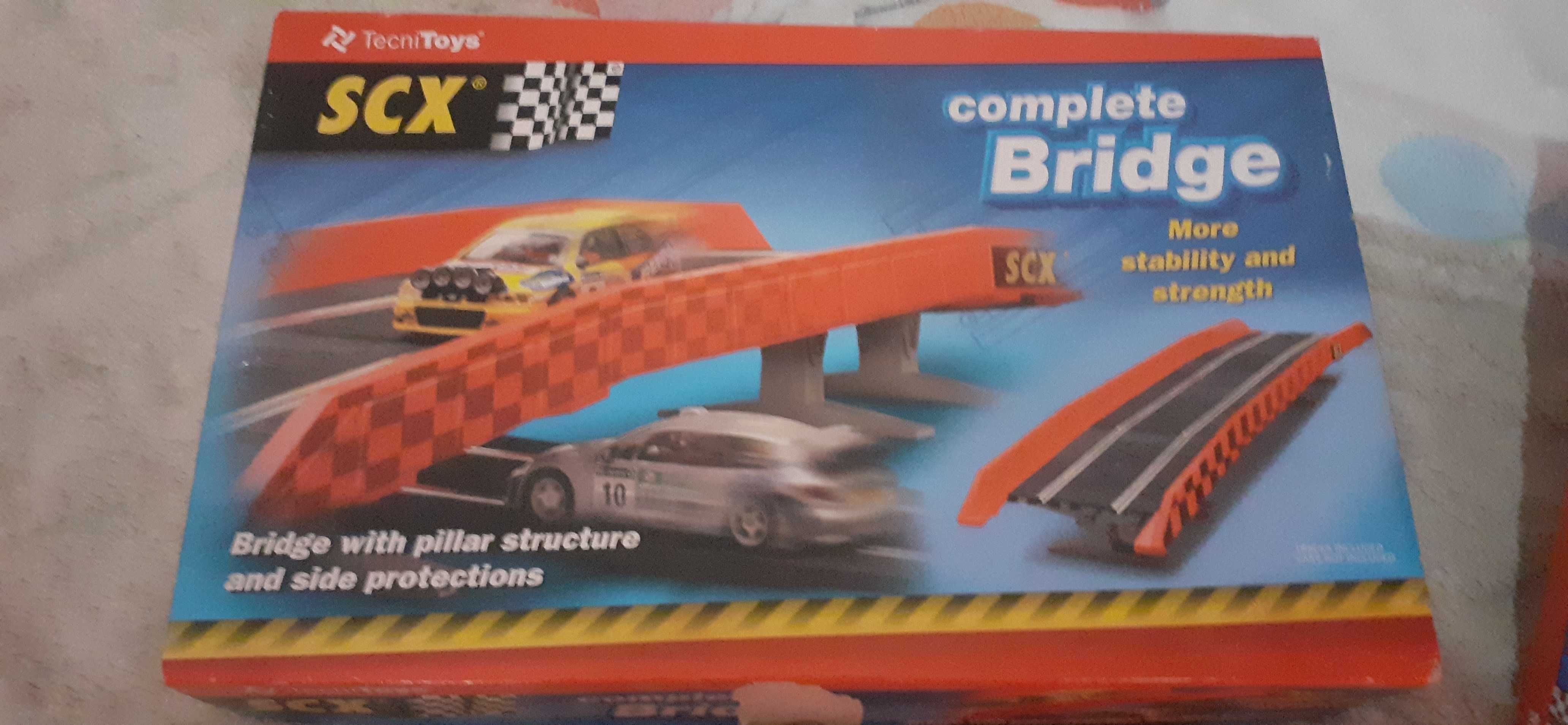 SCX 1:32 Scale Racing System
