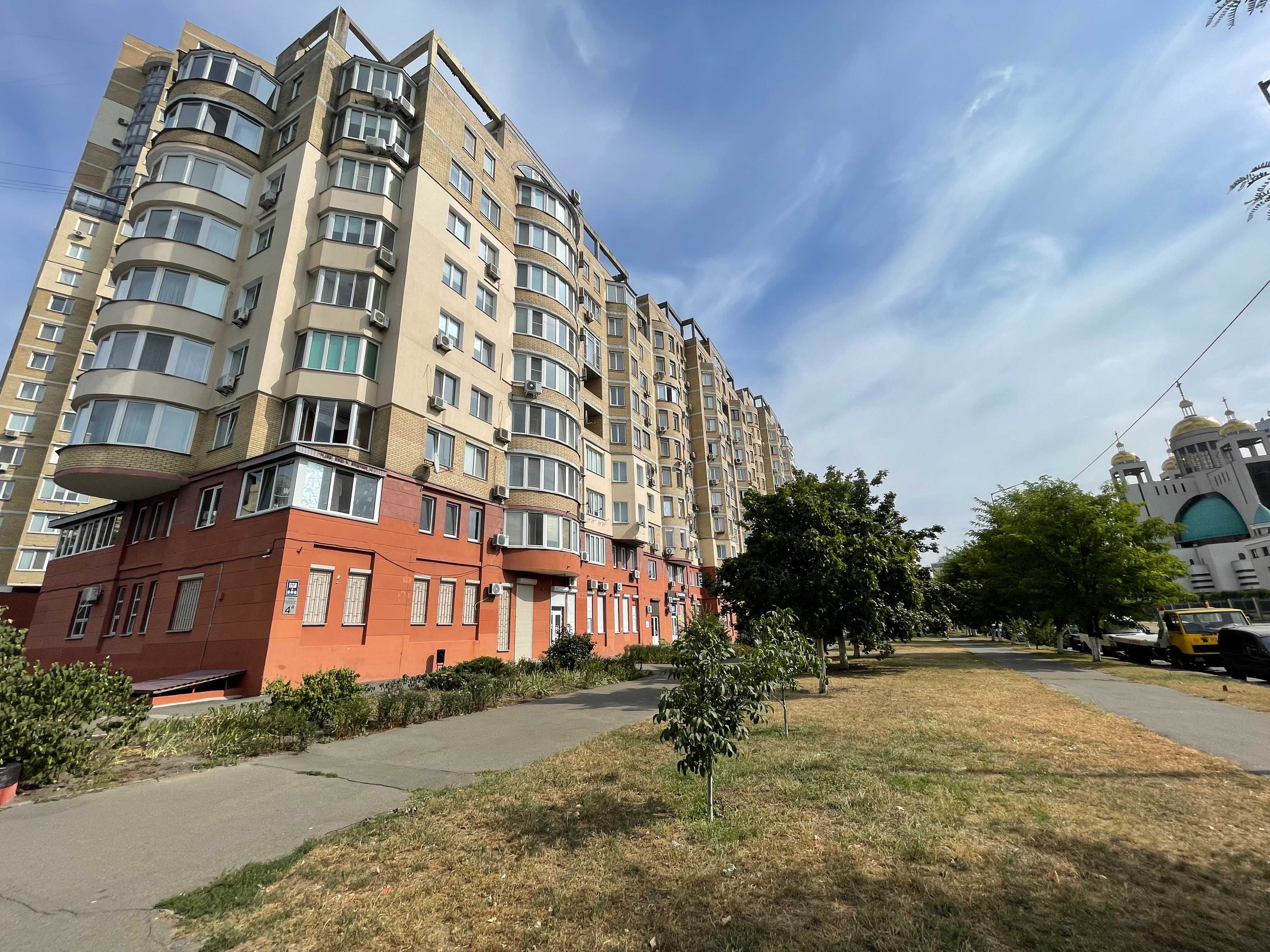 Оренда 4 кімнатної квартири 125 м2 під ОФІС, Микільсько-Слобідська 4-Д