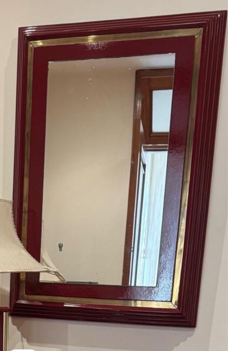 Espelho vintage vermelho retrô