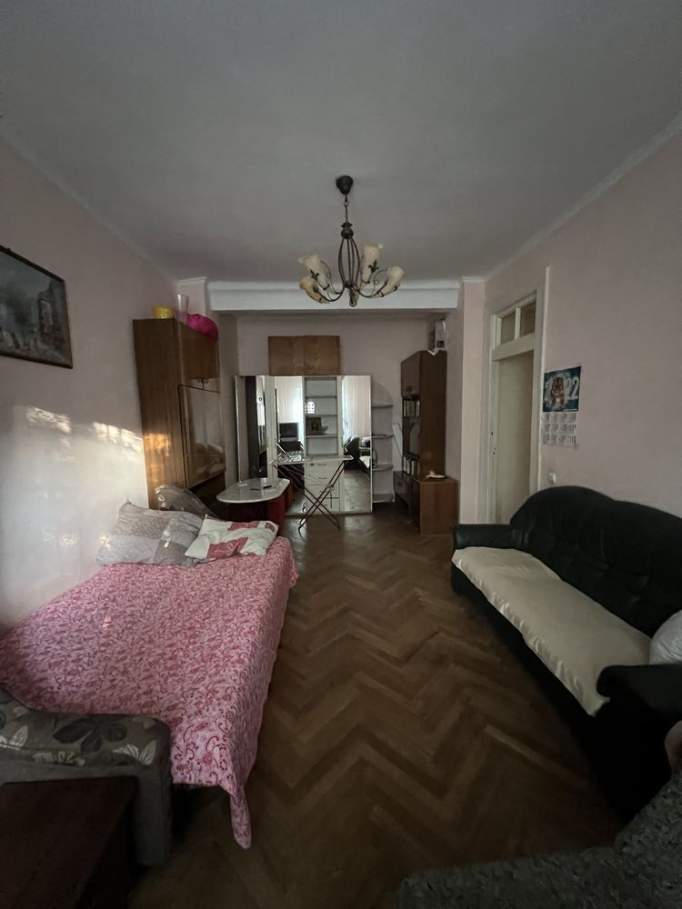 Продаж! двокімнатна квартира вул.Стрийська
