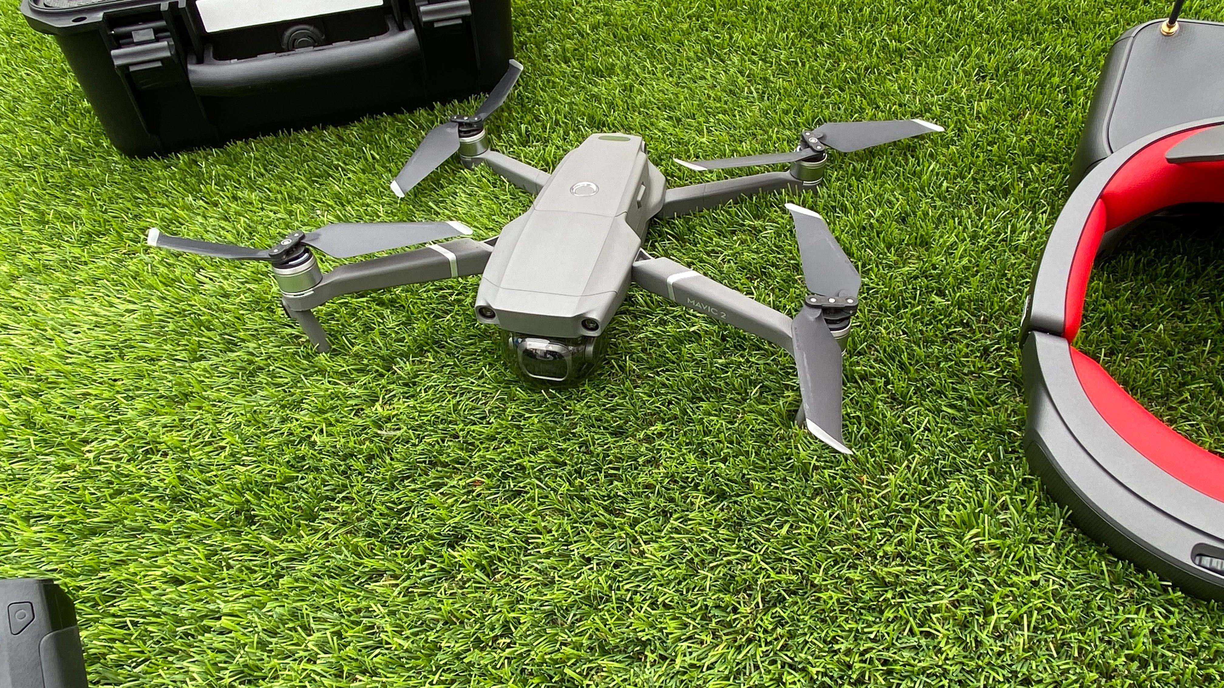 Drone DJI Mavic 2 pro com smart controller e muitos extras