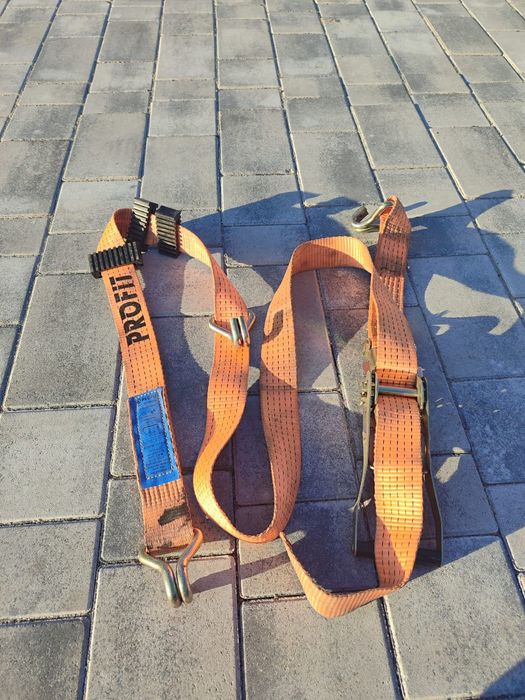 Стяжка для евакуатора або лафета.