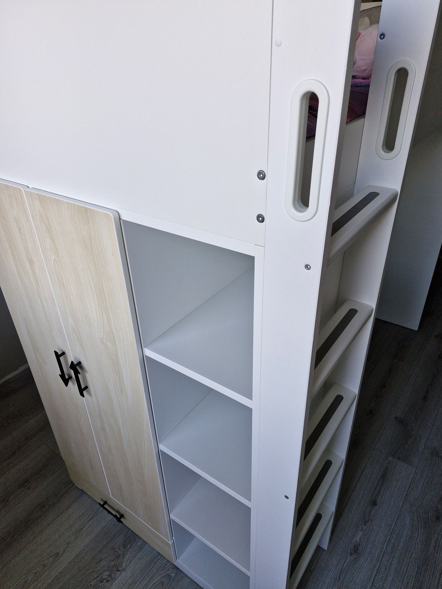 Łóżko piętrowe IKEA SMÅSTAD – stan idealny!