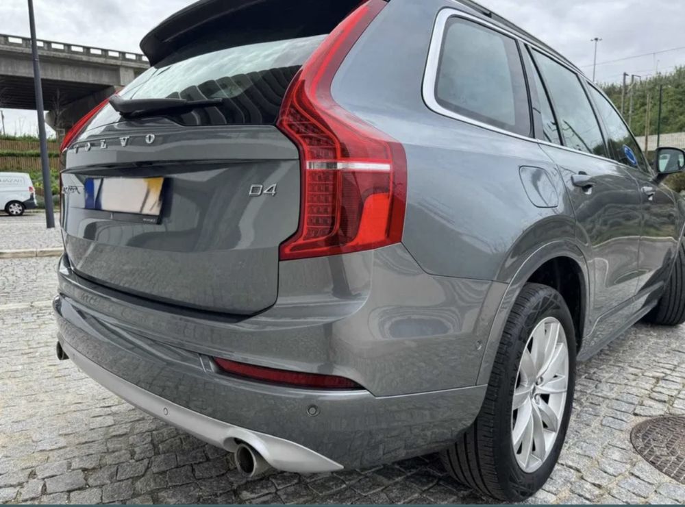 Volvo XC90 D4 Momentum