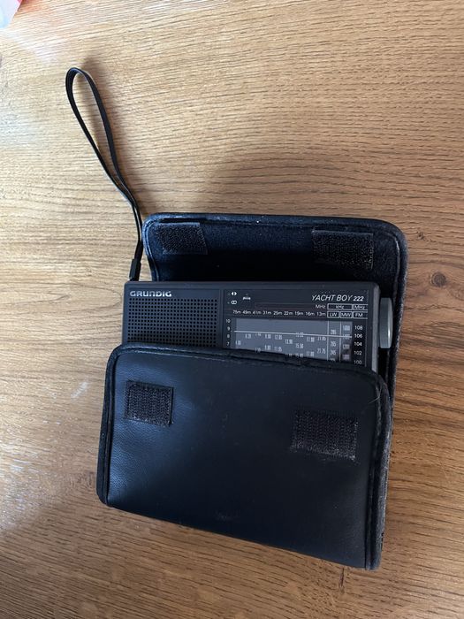 Радиоприемник Grundig Yacht Boy 222 + чехол / радіо