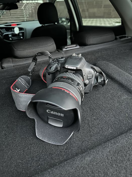 Фотоапарат Canon 600D + обʼєктив canon EF 24-105 f/4L USM