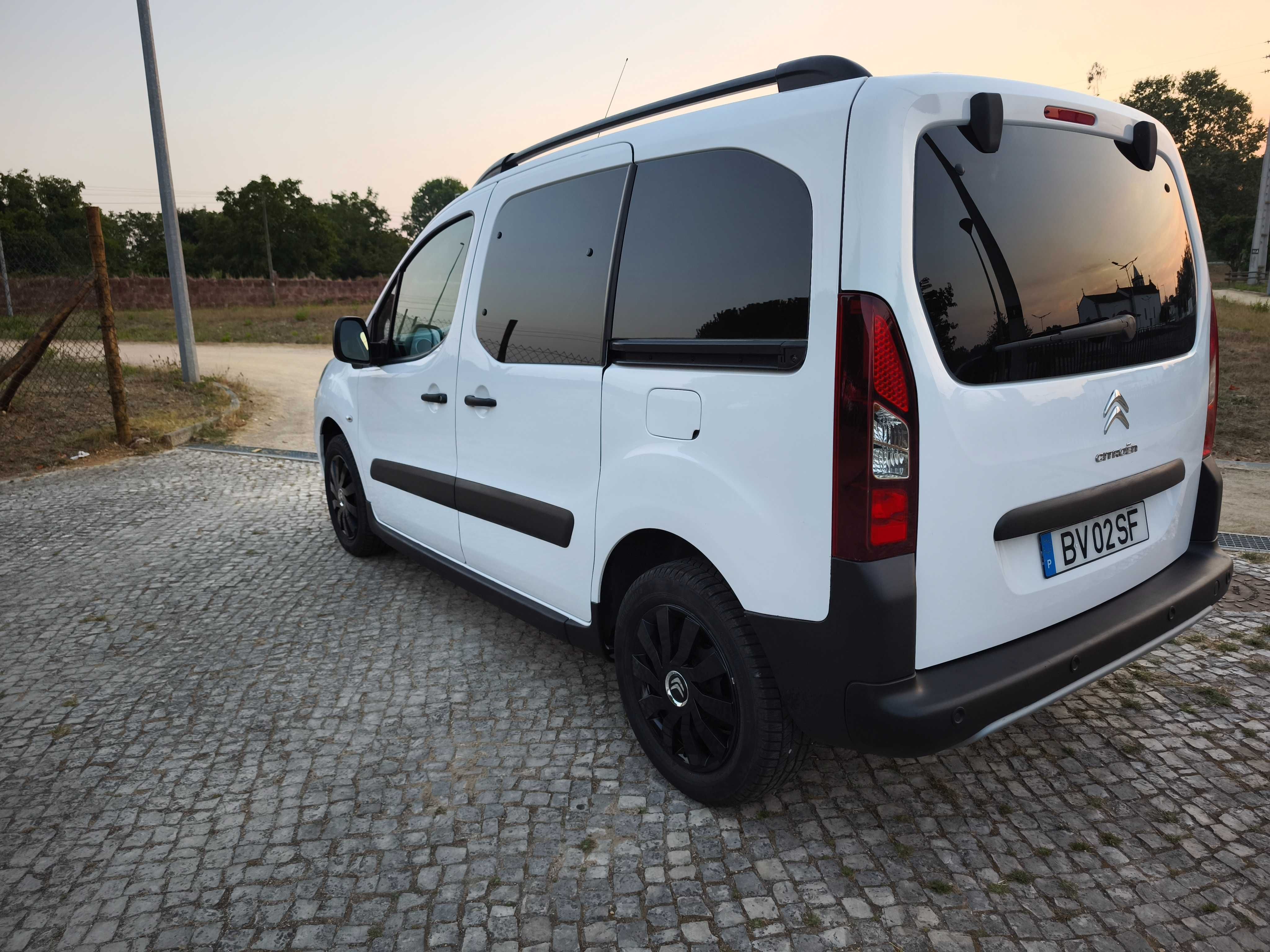 Citroën Berlingo 1.6HDI 120CV 5 LUG