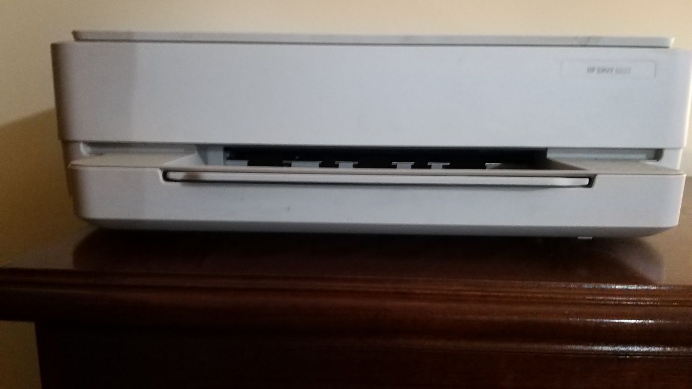 Vendo impressora HP ENVY  a laser