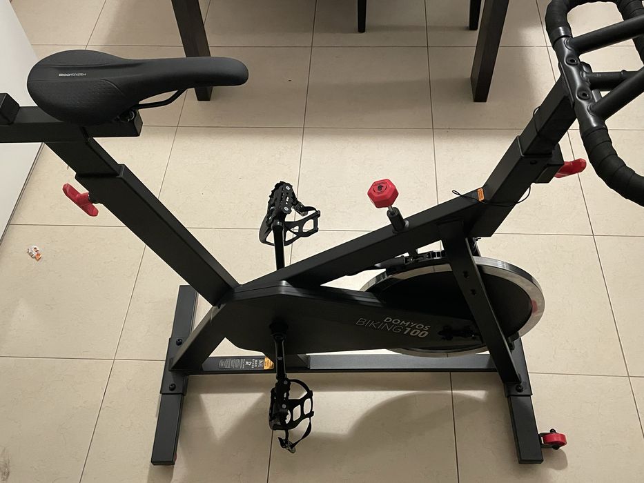 Domyos Bicicleta de Ciclismo Indoor Spinning 100