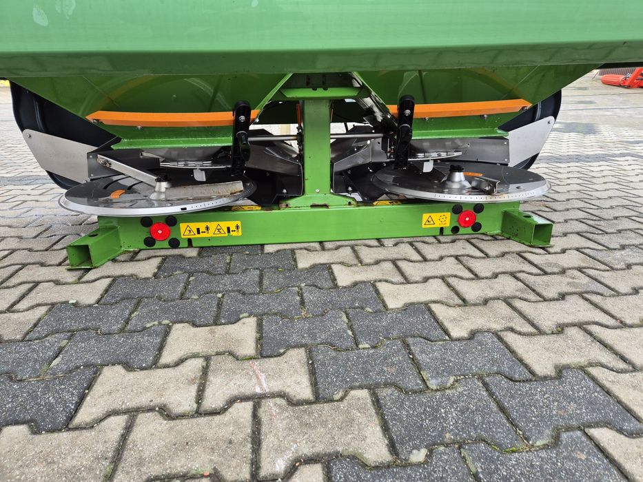 Rozsiewacz nawozów Amazone ZA-M 1501  3000l