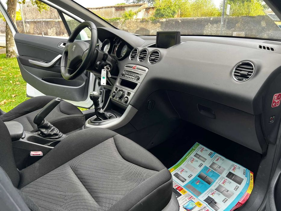 PEUGEOT 308 SW 1.6 HDI ACTIVE (1 REGISTO) - Excelente Estado Geral