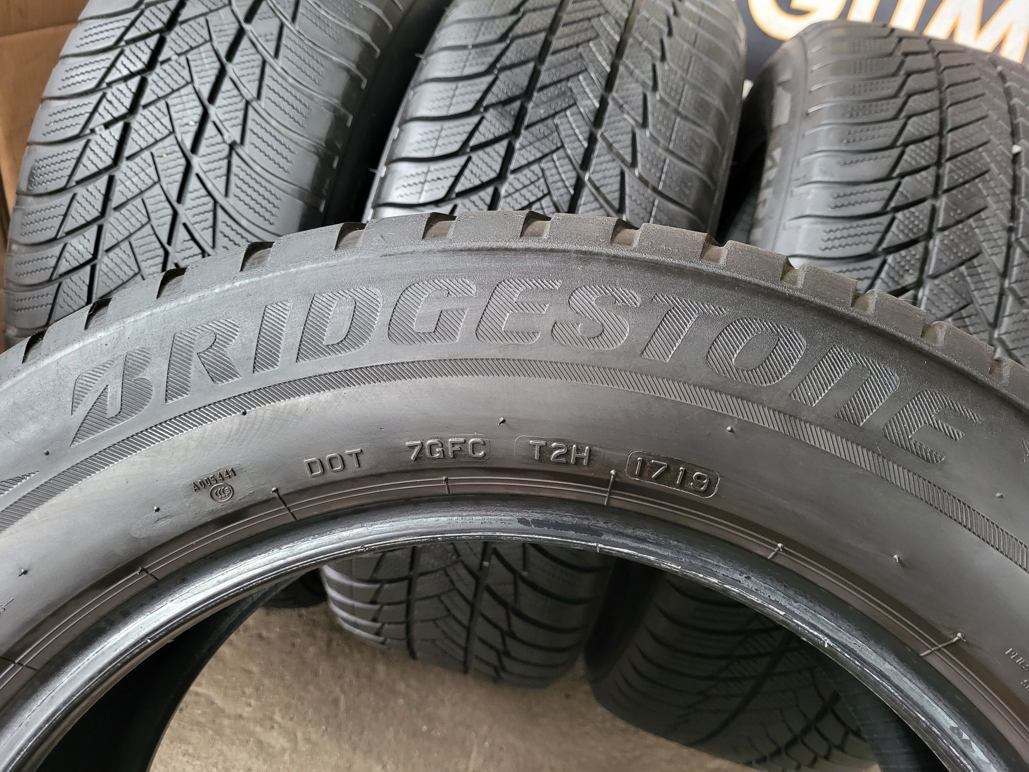 Opony zimowe 225/60/17 Bridgestone 19rok 5,5/6,3mm