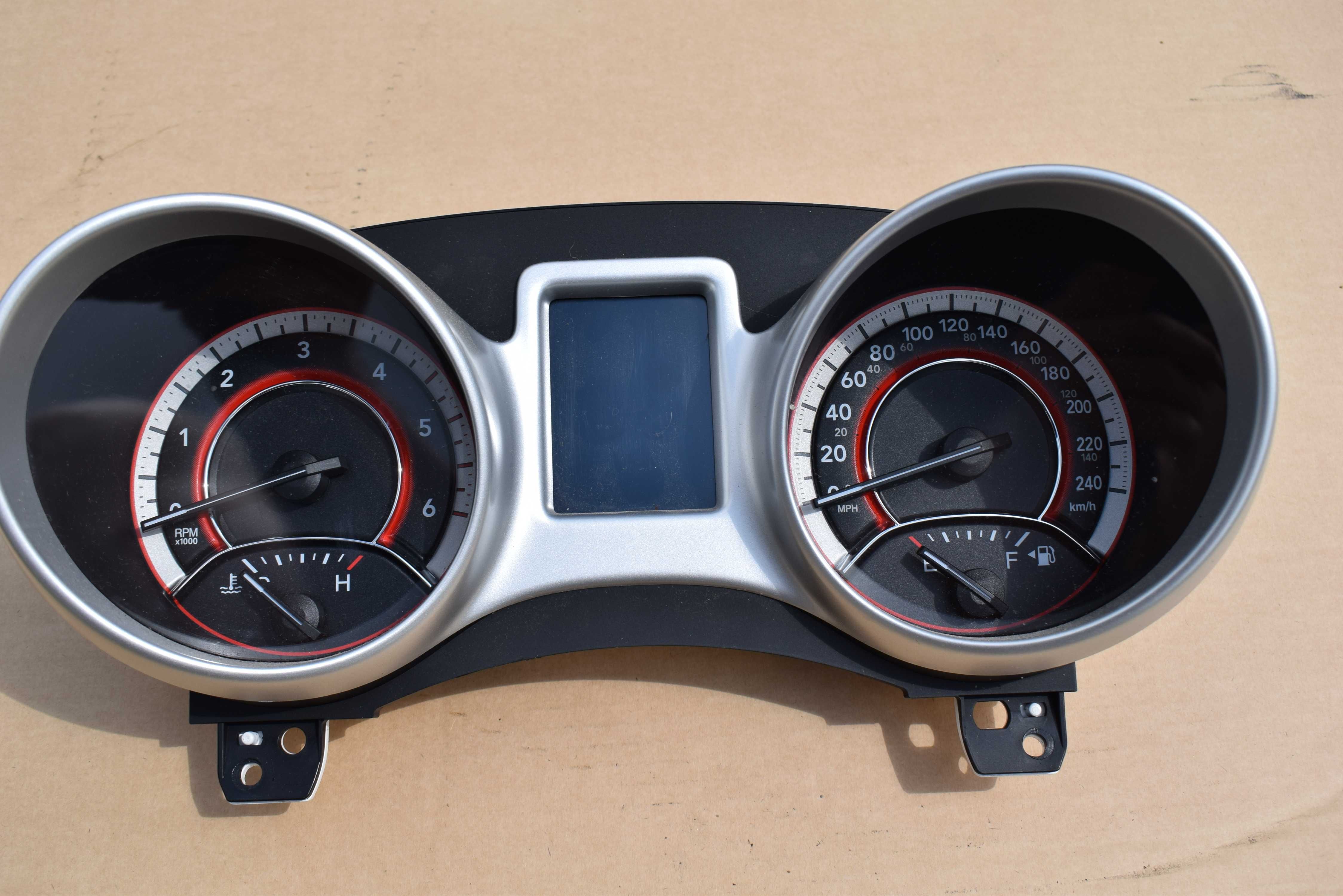 licznik zegar FIAT FREEMONT 2.0 jtdm m-jet 4WD 12r.AUTOMAT.682.49007AA