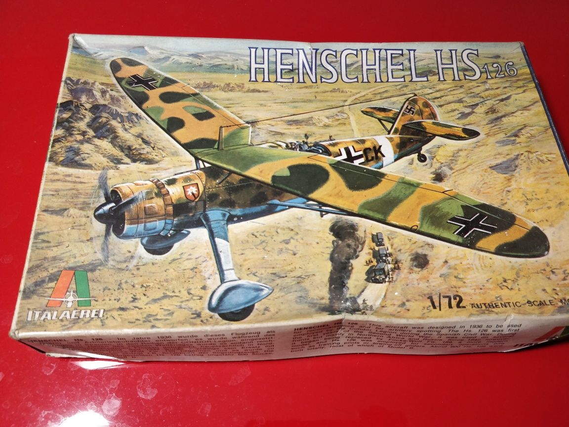 Miniatura Avião Henschel 126 1:72