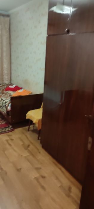 Возьму девочку на квартиру