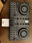 Konsola DDJ 200