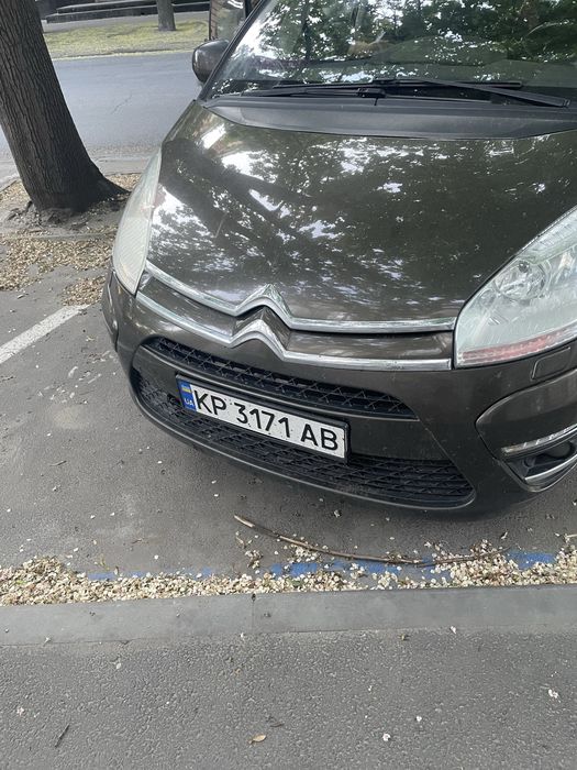 Продам автомобіль c4 grandpicasso