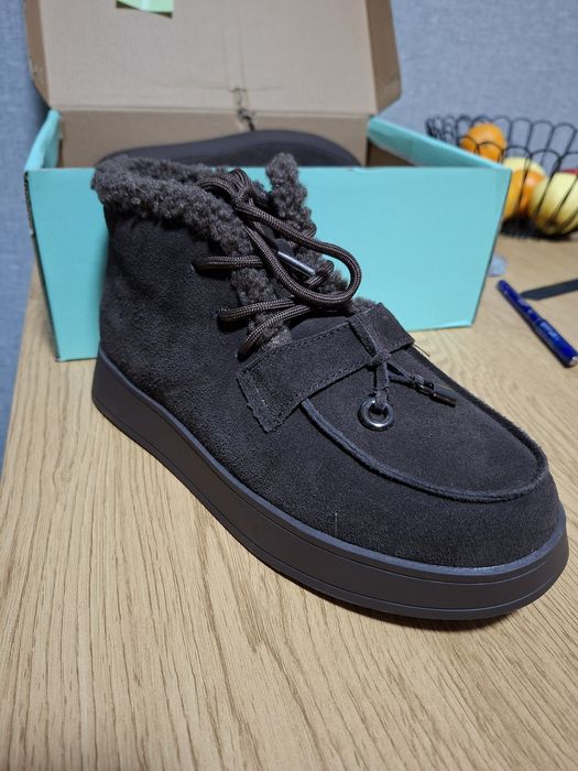 Жіноче взуття замшиве