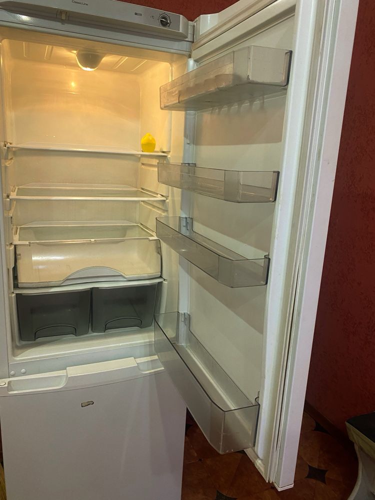 Сдам кв. на 2 этаже по ул.Космонавтов посуточно ,а также на долглосрок