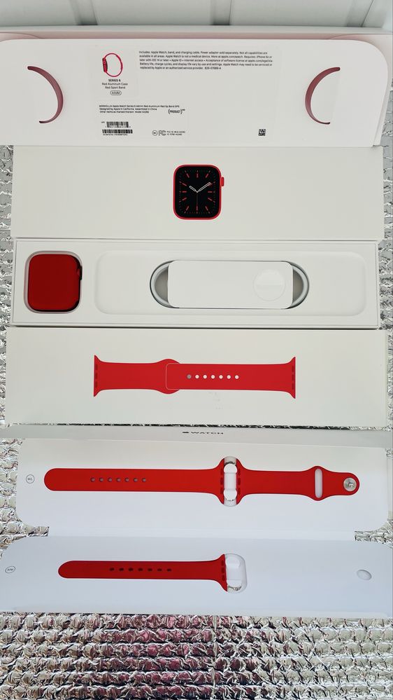 Apple Watch Series 6 GPS 44mm Product Red Aluminium Case