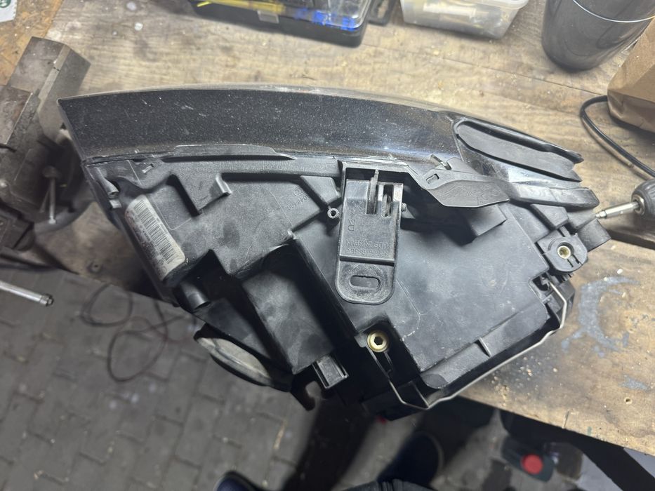 Lampa prawa audi a5
