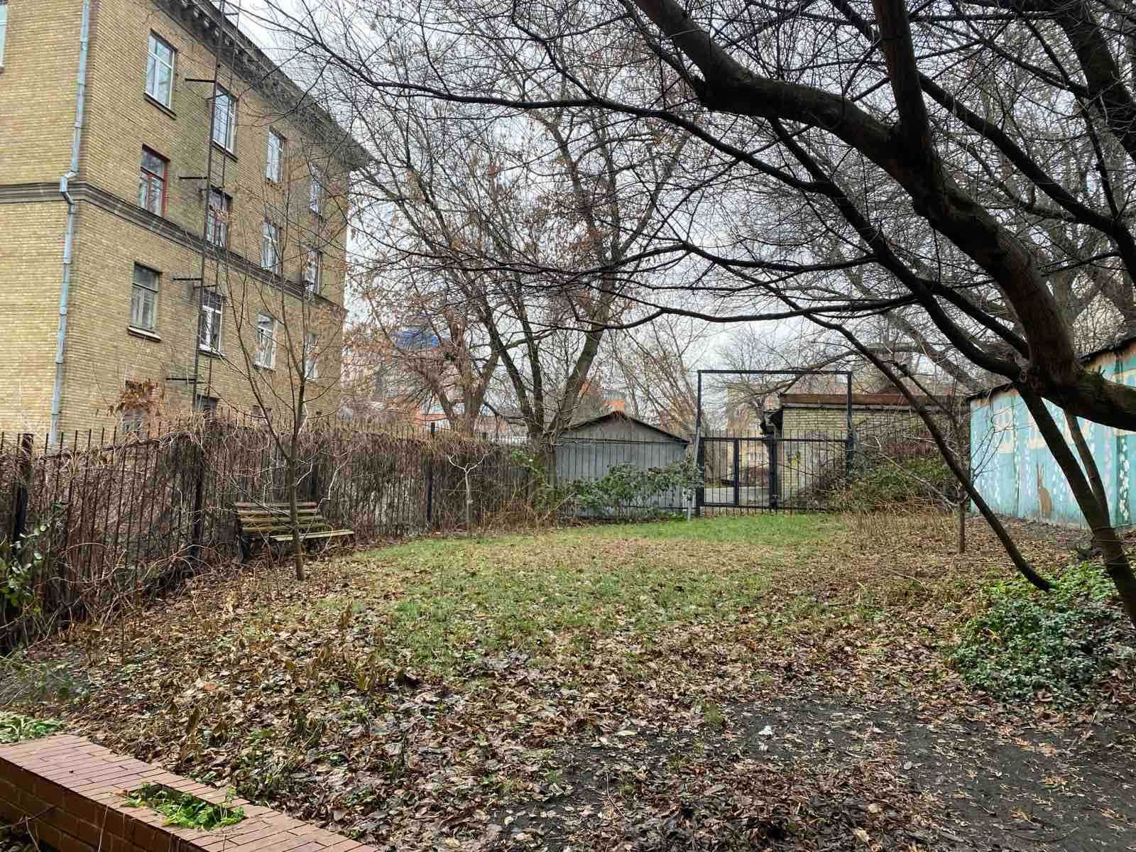 Гоголівська, 41б, продаж 4х кімн. кв. в Центрі, Без%