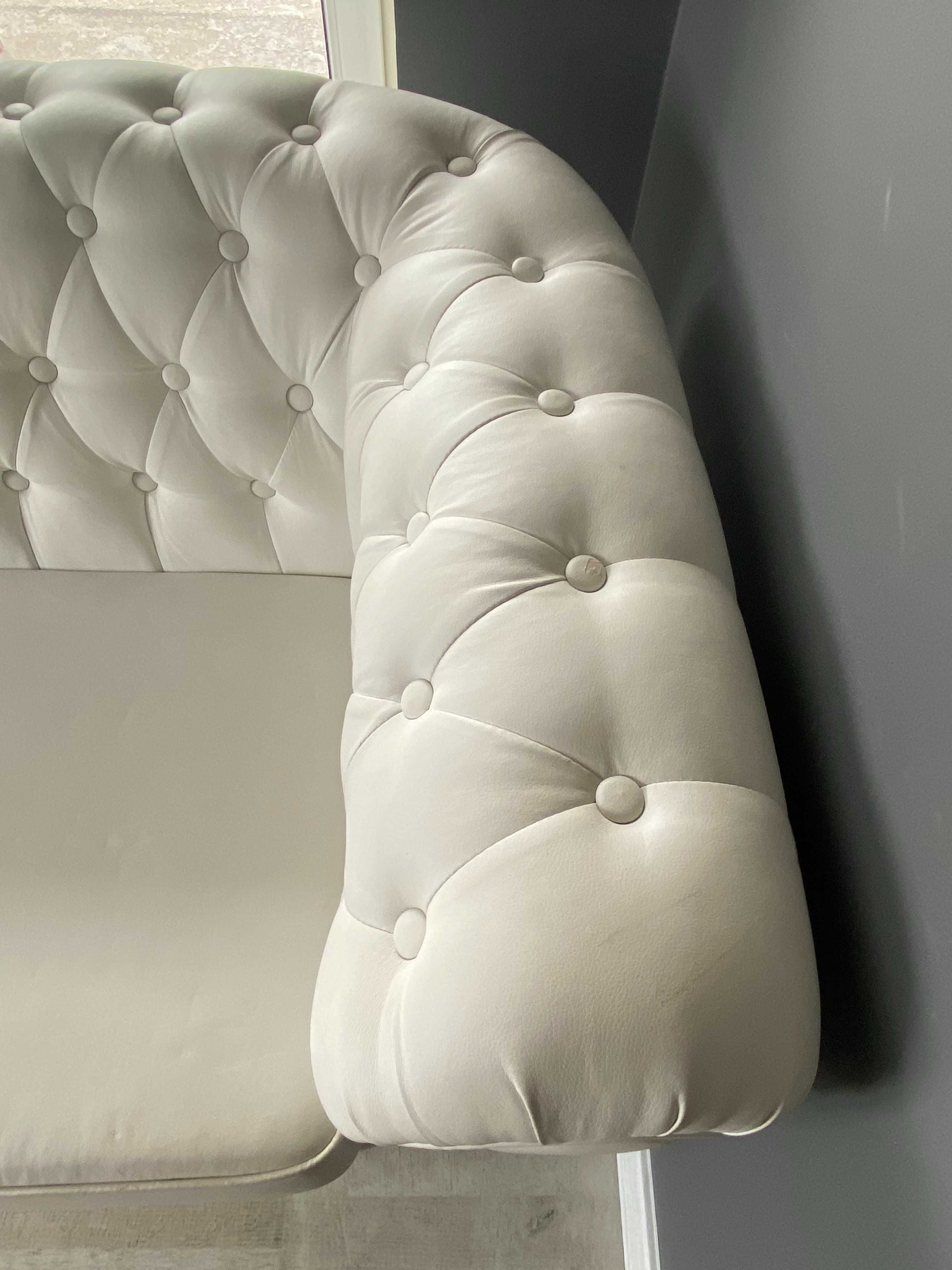 Sofa pikowana na sprzedaż